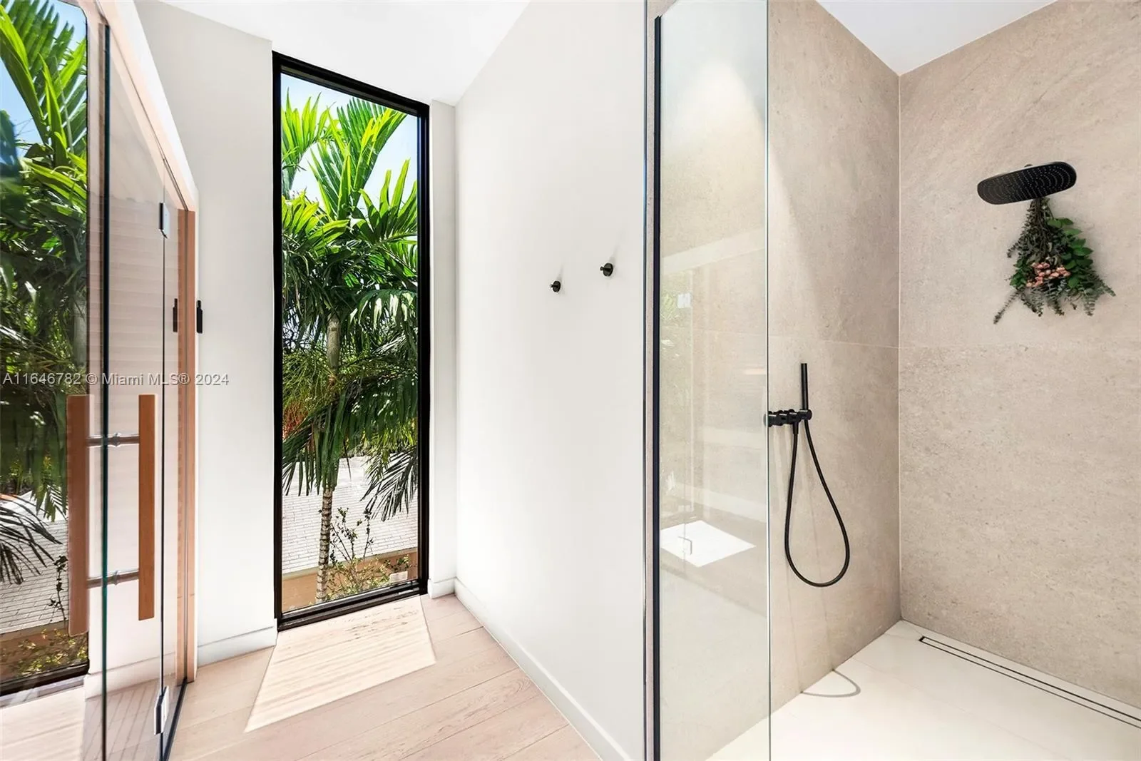 930 NE 74th St, Miami, Florida, United States. - Photo 15