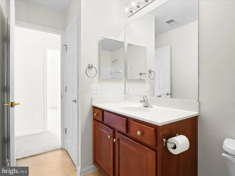 17251 Four Seasons Drive, Dumfries, VA 22025, Dumfries, Virginia, United States. - Photo 49