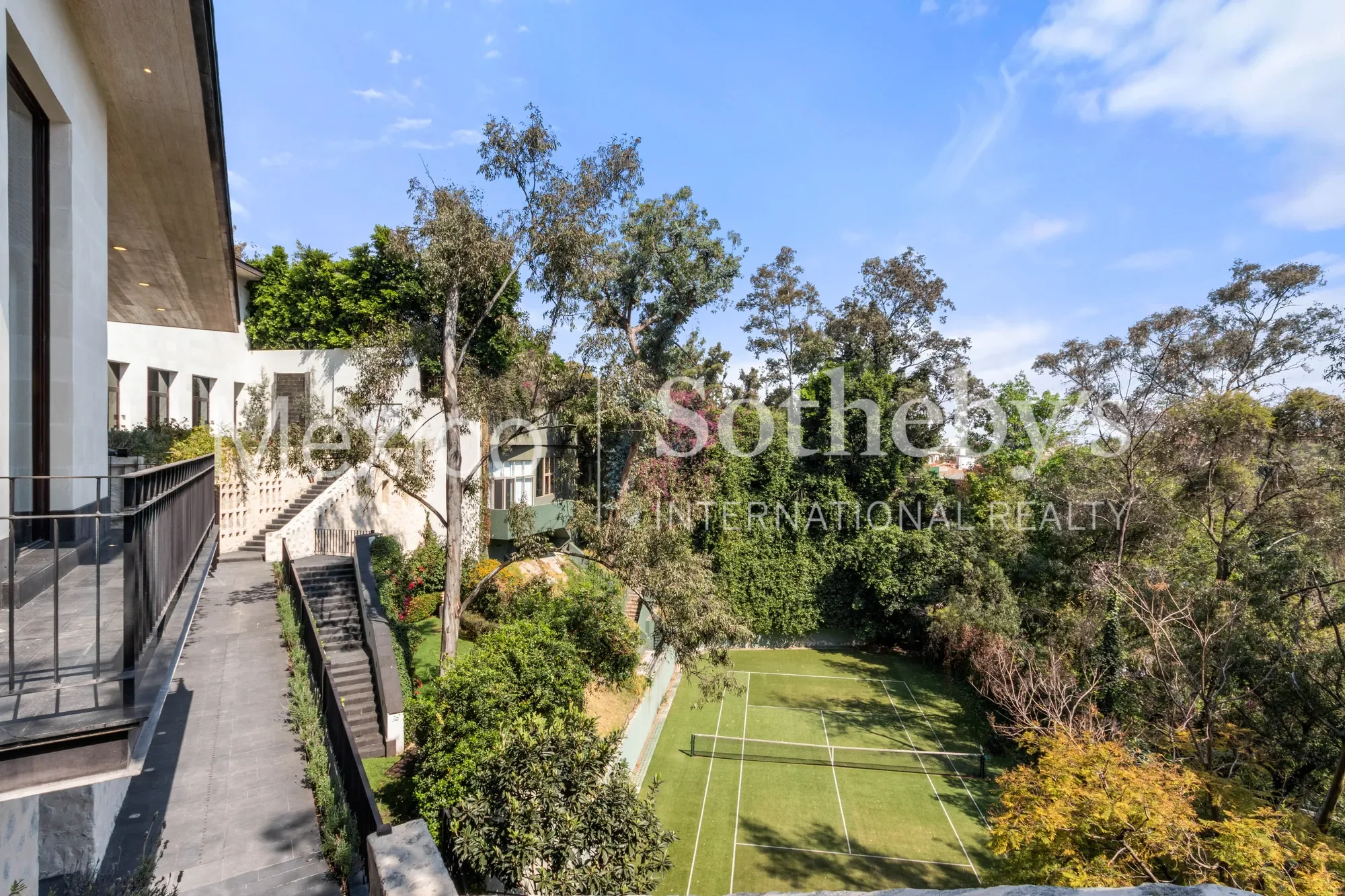Gallery photo 6
