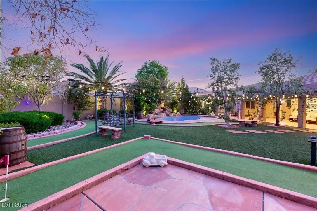 8275 W Craig Road, Las Vegas, Nevada, United States. - Photo 37