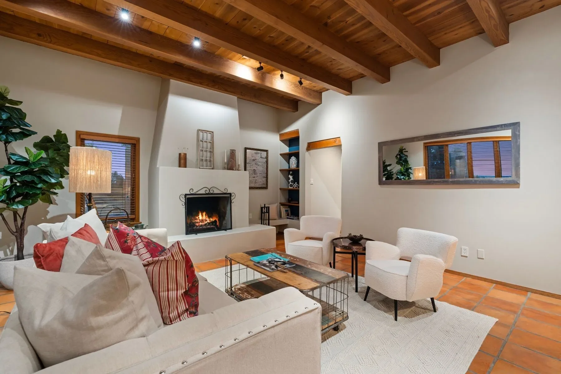 17 Camino Estrellas , Santa Fe, NM 87508, Santa Fe, New Mexico, United States. - Photo 4