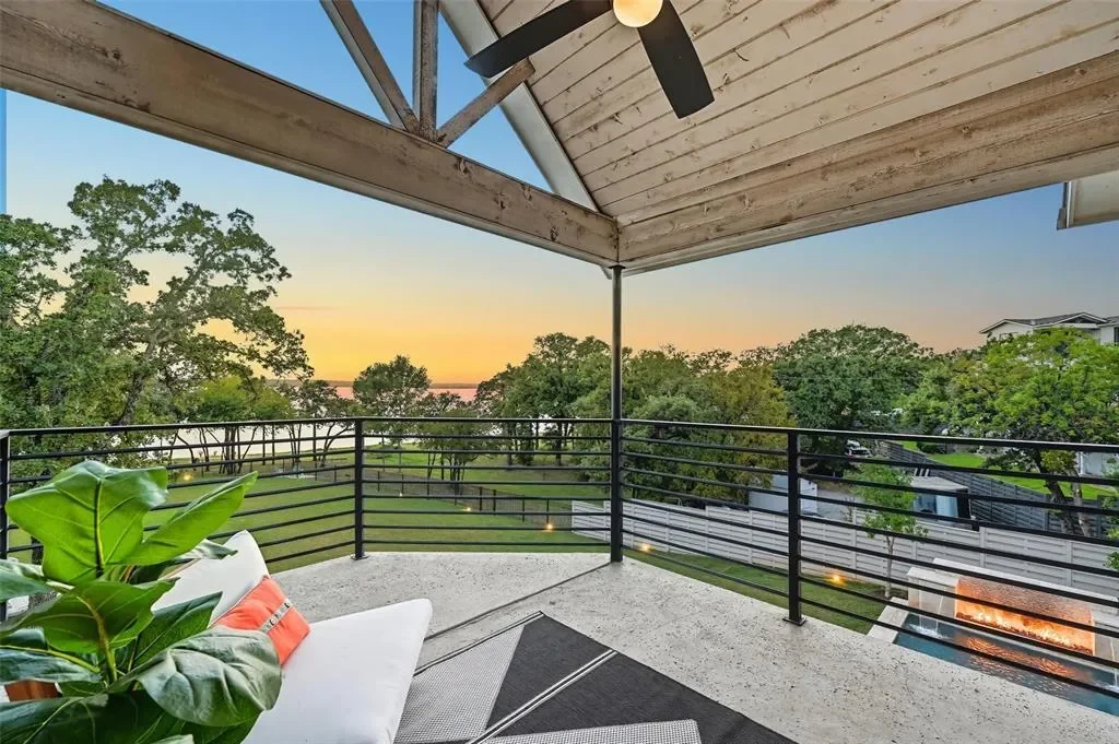 6833 Red Bud Drive, Lewisville, Texas, United States. - Photo 18