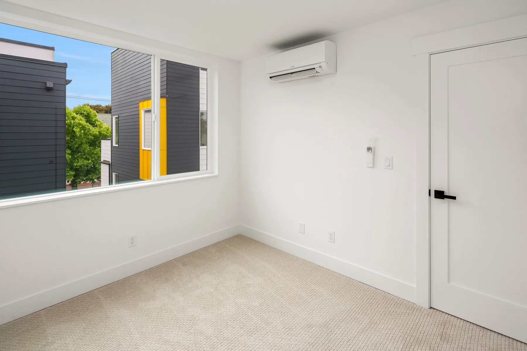 725 18th Ave Unit #C , Seattle, WA 98122, Seattle, Washington, United States. - Photo 14