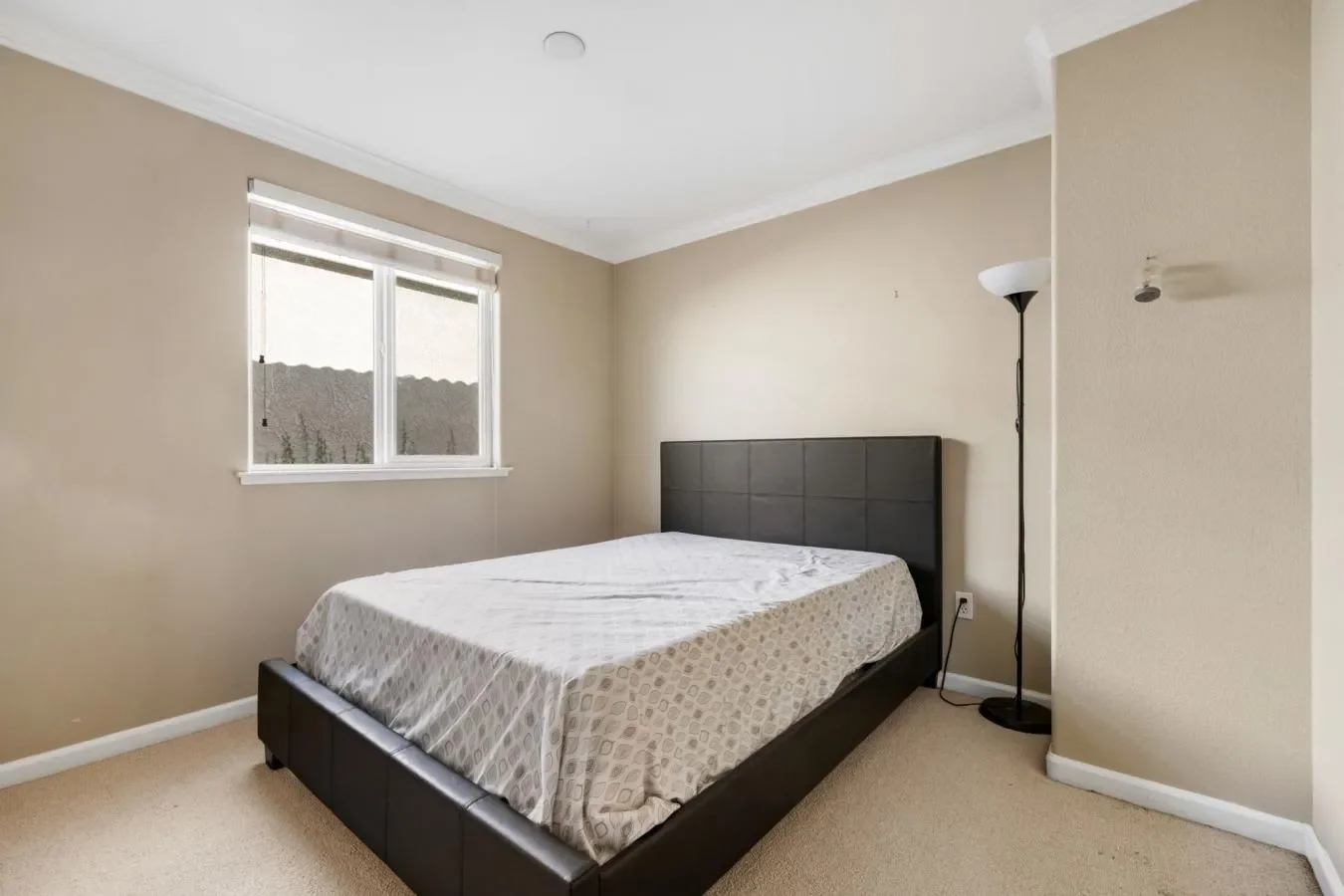 2736 Via Villaggio, Sacramento, California, United States. - Photo 18