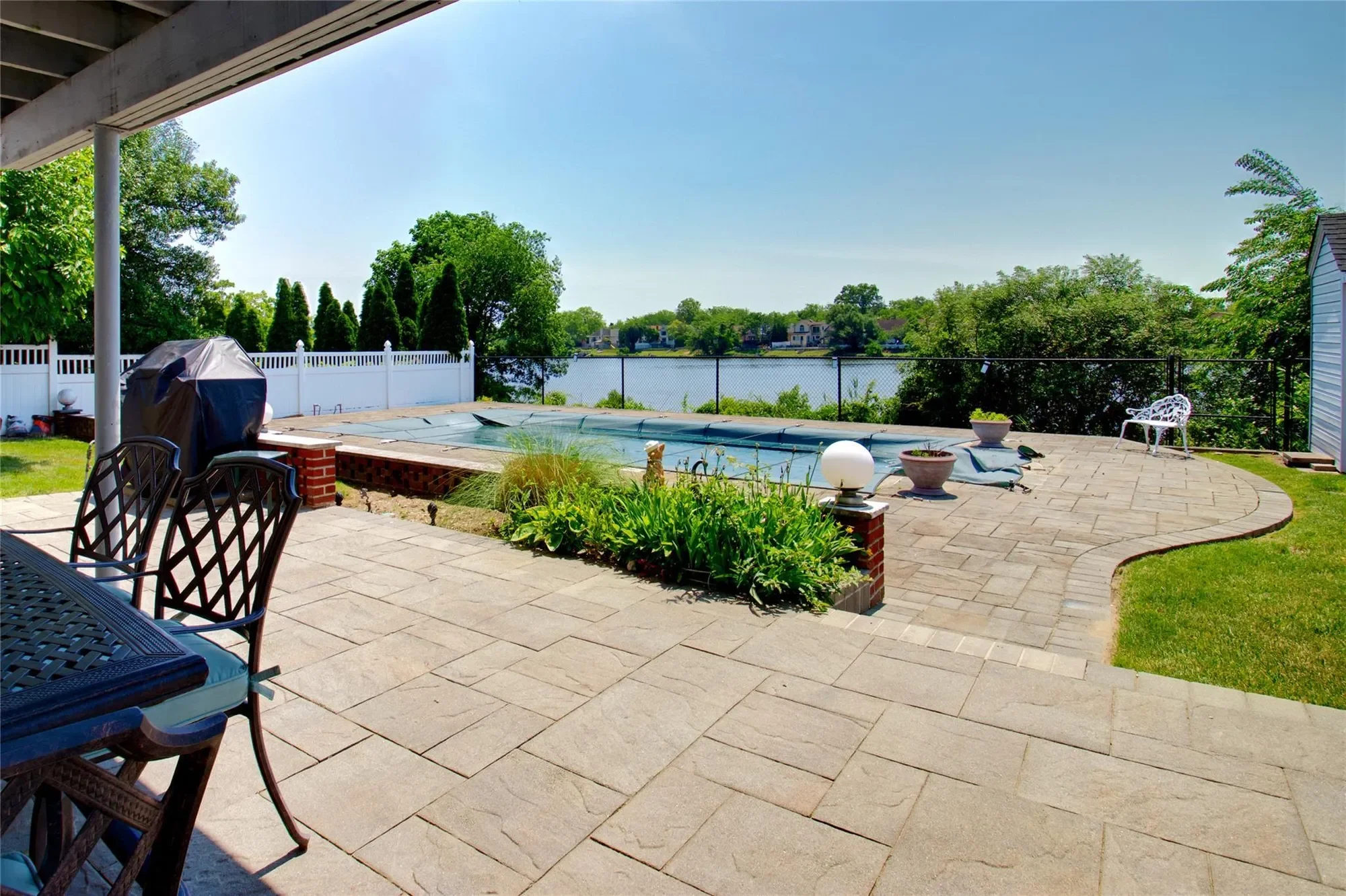 443 Hungry Harbor Road, North Woodmere, NY 11581, Valley Stream, New York, United States. - Photo 18