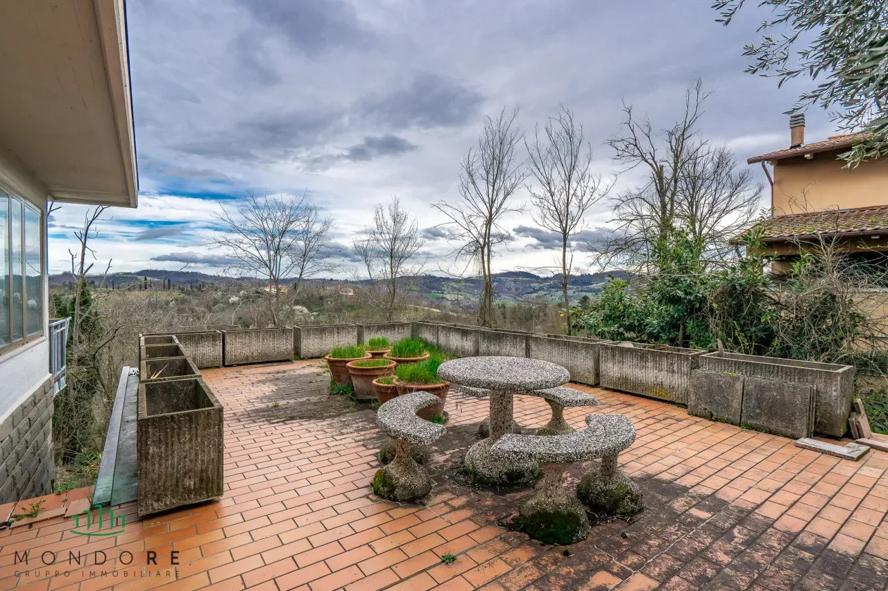Via G. Tomasi, Poggio, Emilia-Romagna, Italy. - Photo 55