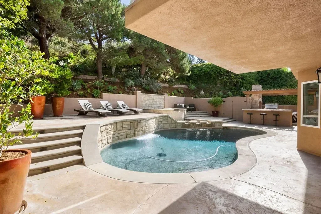 3208 Bern Ct, Laguna Beach, CA 92651, Laguna Beach, California, United States. - Photo 15