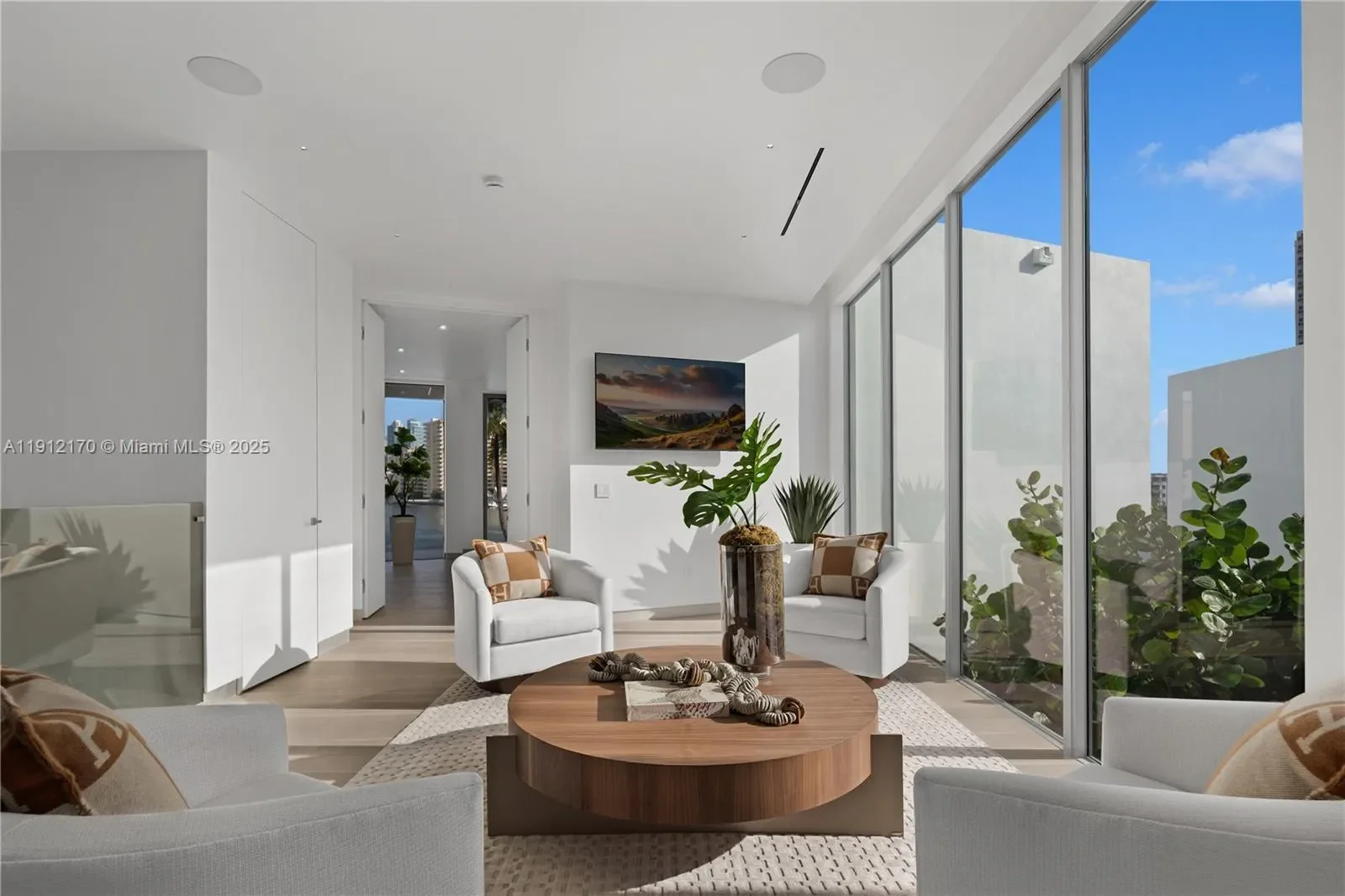 501 Palm Dr, Hallandale Beach, Florida, United States. - Photo 20