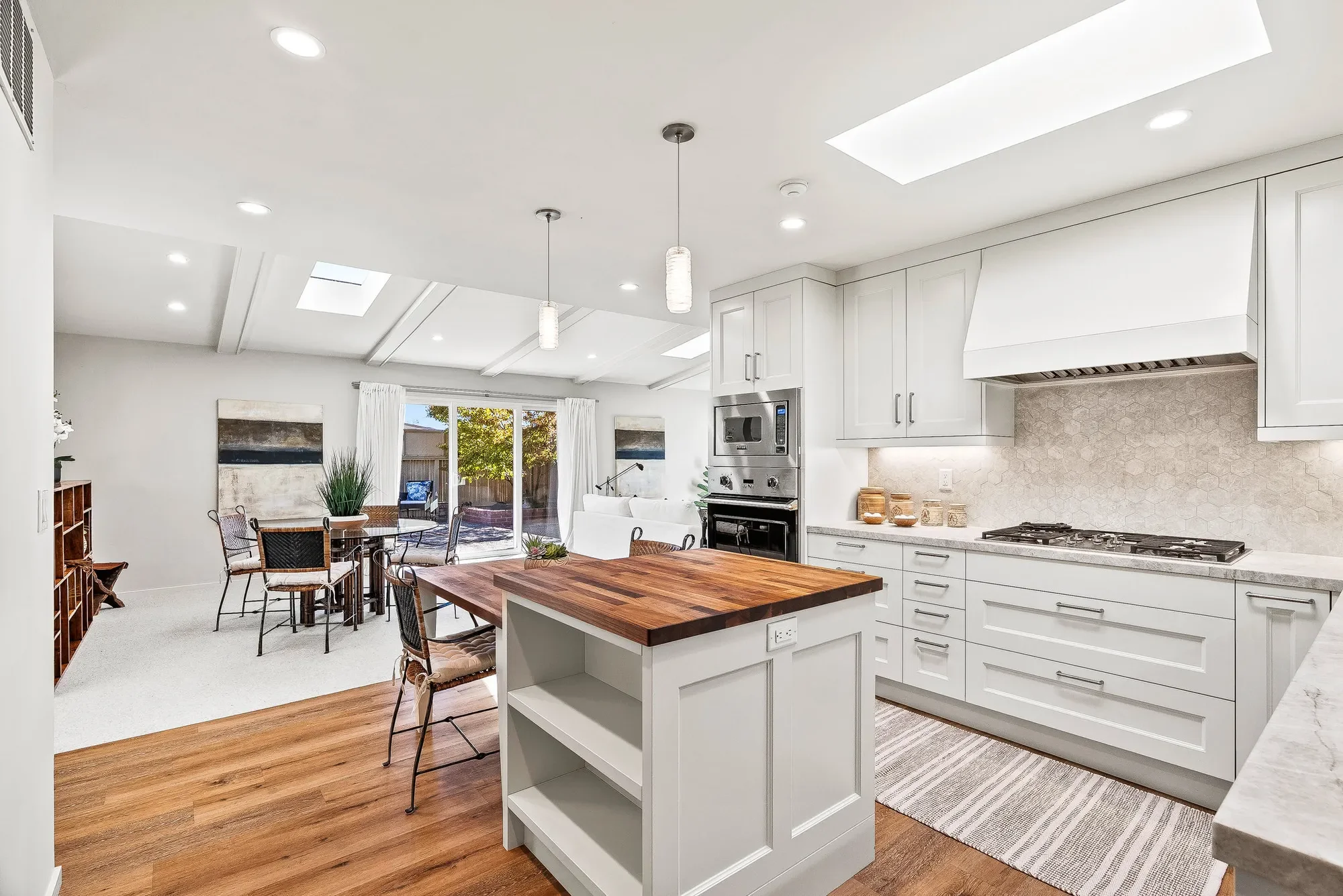 181 Hacienda Carmel, Carmel, CA 93923, Carmel-by-the-Sea, California, United States. - Photo 3