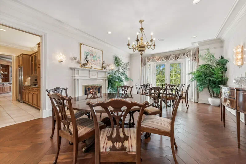 560 Oak Knoll Road, Barrington Hills, IL, 60010, USA, Barrington Hills, Illinois, United States. - Photo 105