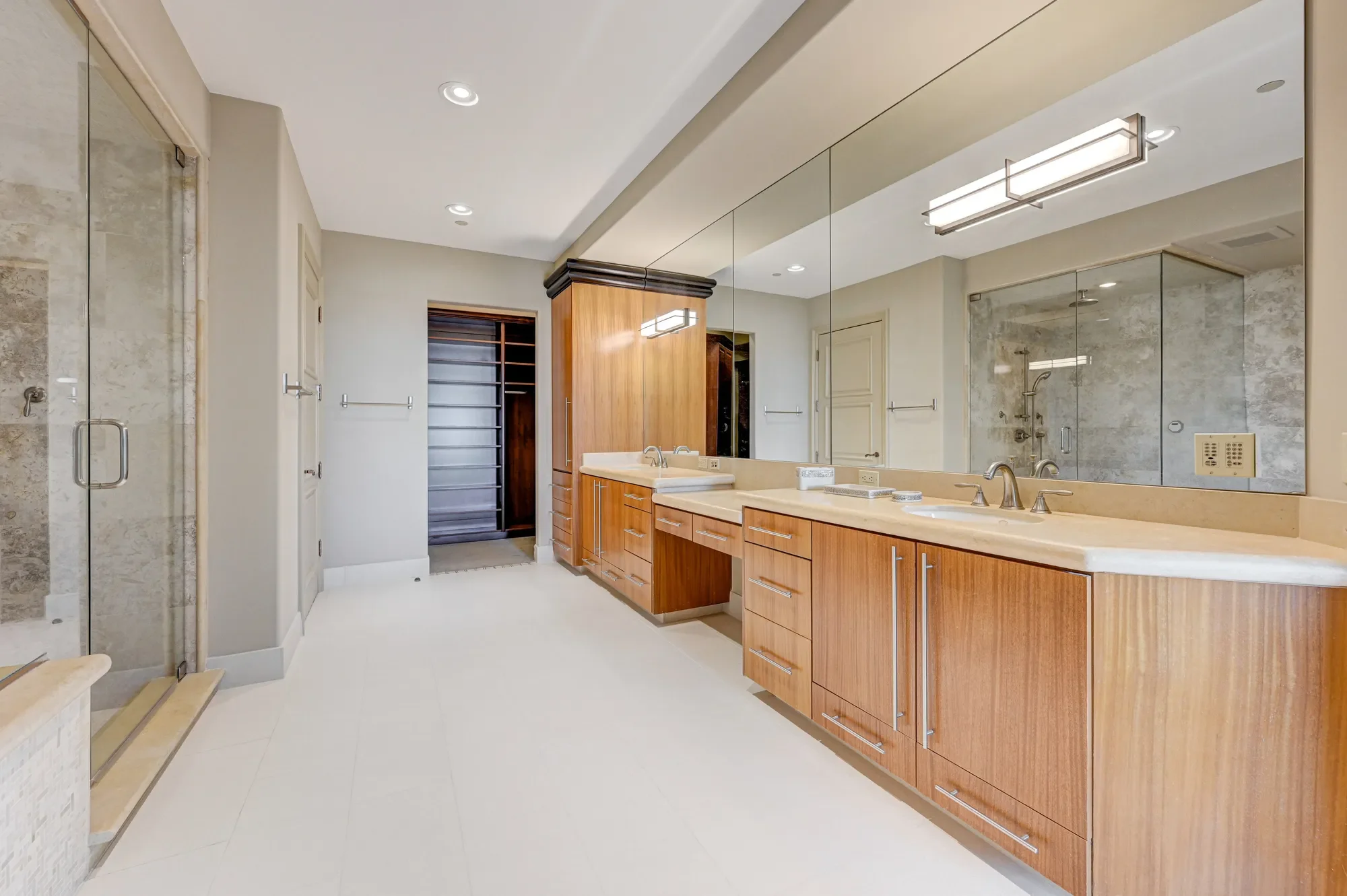 9101 Alta Dr #502, Las Vegas, NV 89145, Las Vegas, Nevada, United States. - Photo 22