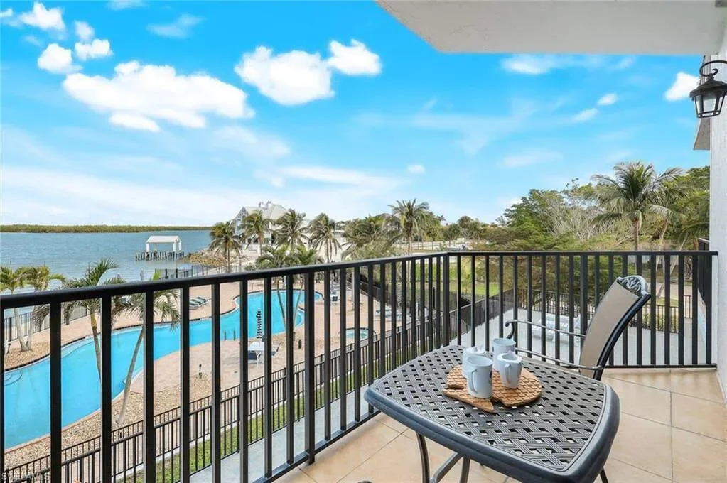 700 La Peninsula BLVD, #206, Naples, FL, 34113, USA, Naples, Florida, United States. - Photo 31