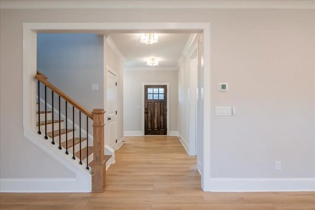 Gallery photo 8