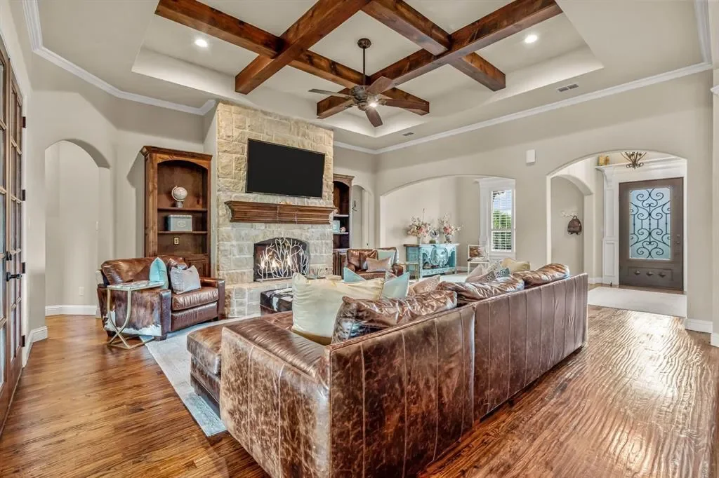 7756 Bella Milano Drive, Fort Worth, Texas, United States. - Photo 9