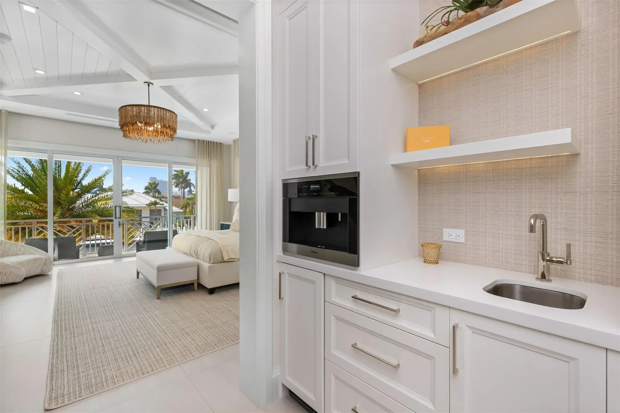 2520 Del Lago Dr, Fort Lauderdale, Florida, United States. - Photo 84