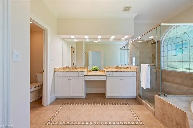 4308 Doverstone Lane, Greensboro, North Carolina, United States. - Photo 24