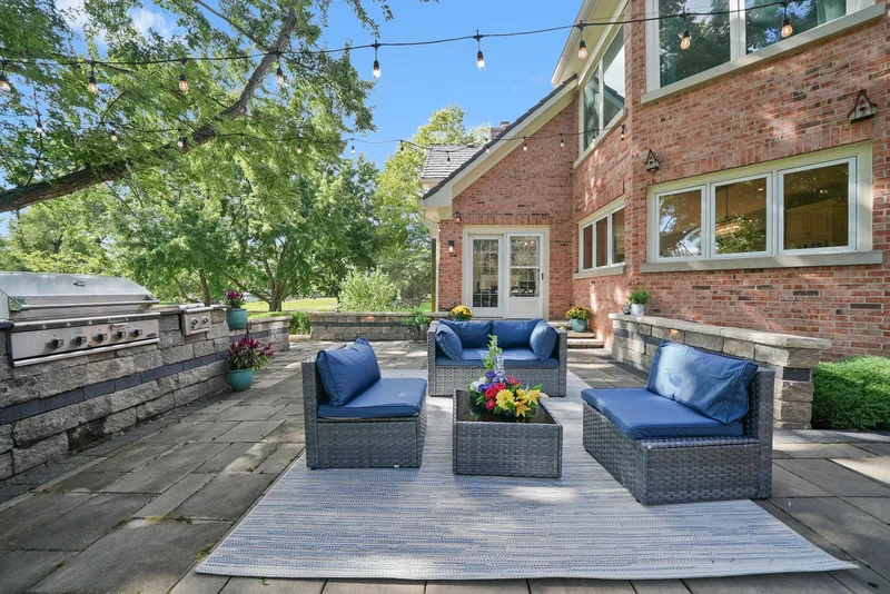 15 S Wynstone Drive , North Barrington, IL 60010, Barrington Hills, Illinois, United States. - Photo 24