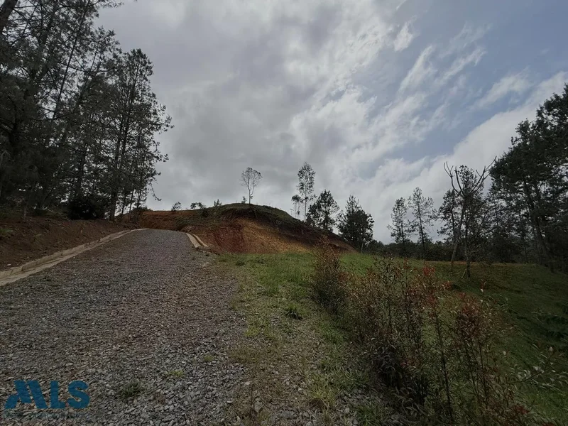 El Retiro SAN SEBASTIAN DE LA CASTELLANA, Retiro, Antioquia, Colombia. - Photo 22