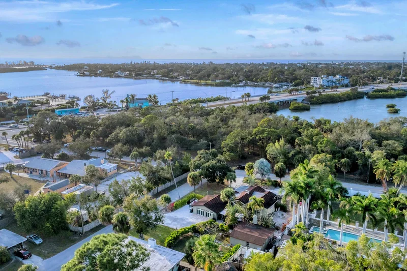 202 Pocono Trail E, Nokomis, FL 34275, Venice, Florida, United States. - Photo 48