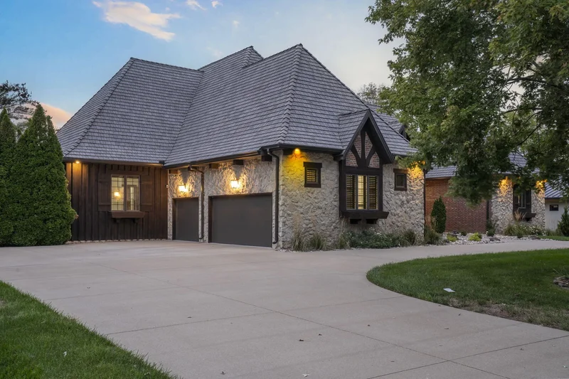 5613 S Dunrobin Drive, Springfield, MO 65809, Springfield, Missouri, United States. - Photo 62