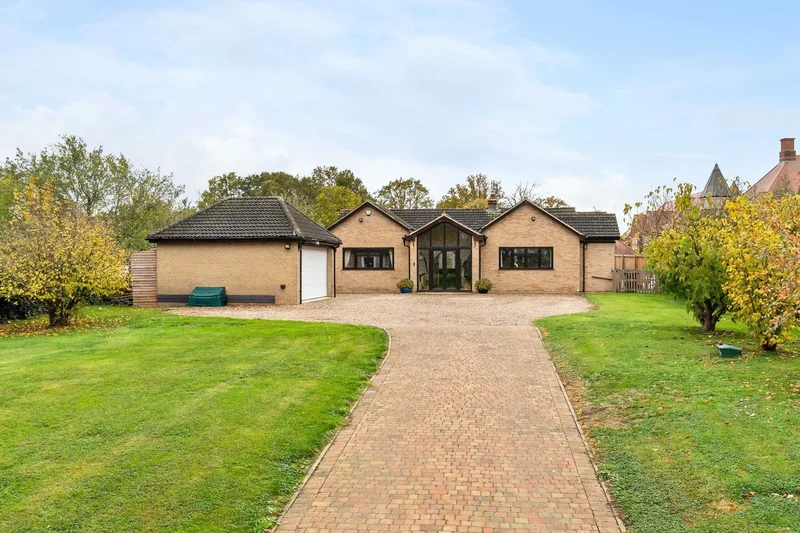 East Hanningfield Road, Chelmsford, Chelmsford, England, United Kingdom. - Photo 2