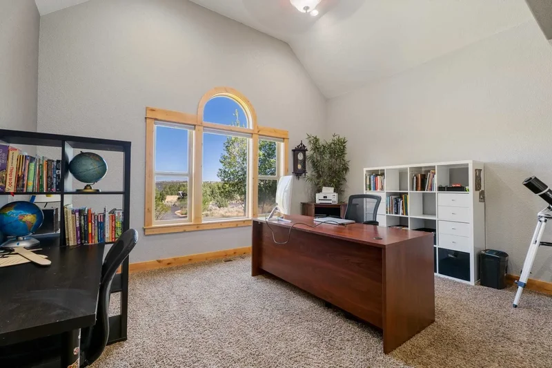 6900 SE Madison Avenue , Prineville, OR 97754, Prineville, Oregon, United States. - Photo 37