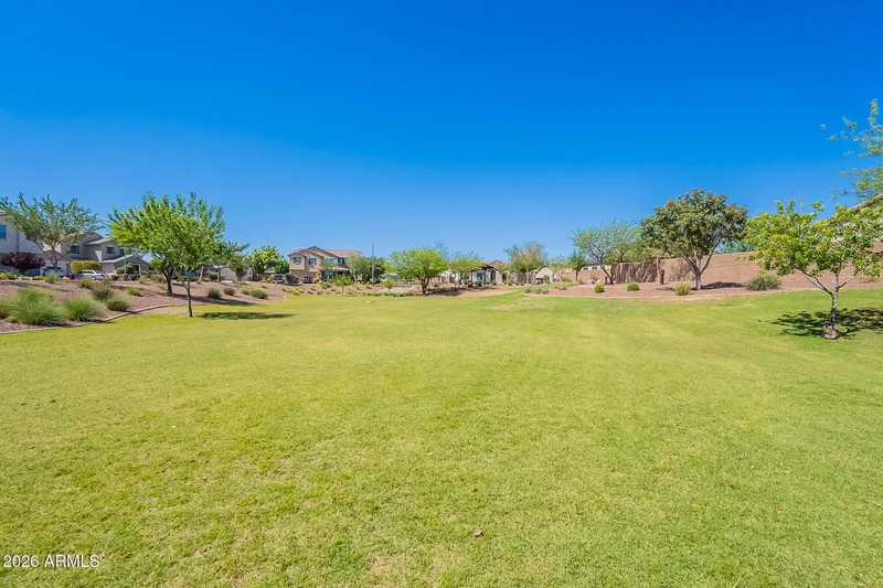 9345 W ROBIN Lane, Peoria, AZ 85383, Peoria, Arizona, United States. - Photo 43