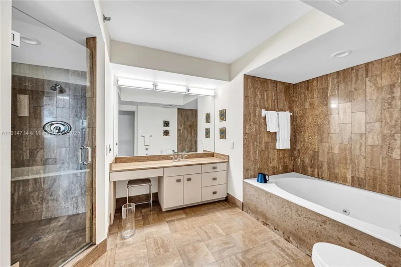 1581 Brickell Ave 1204, Miami, Florida, United States. - Photo 38
