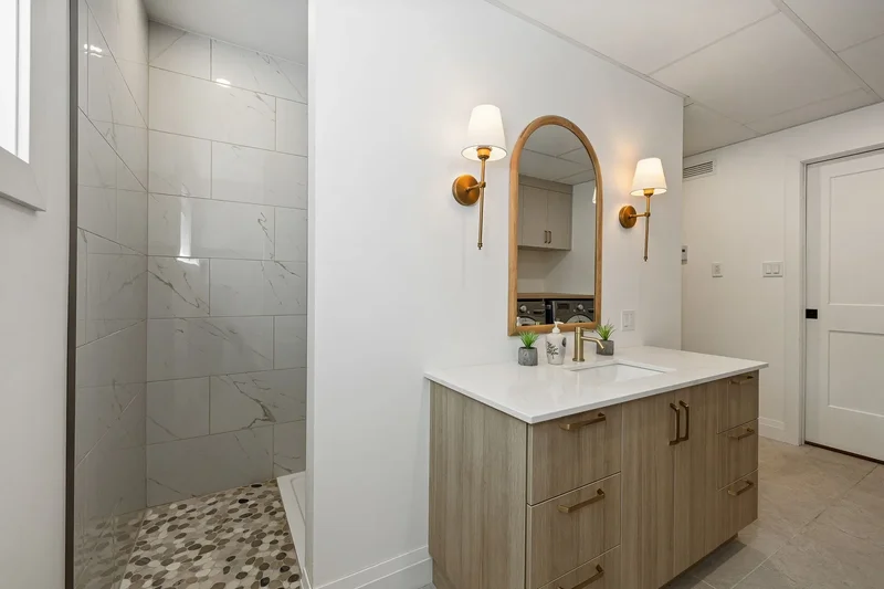 303 Rue Bergeron E, Granby, Quebec, Canada. - Photo 39