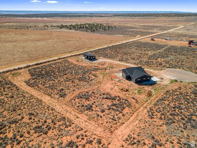 4380 E SEGO LILY CIR, Kanab, Utah, United States. - Photo 9