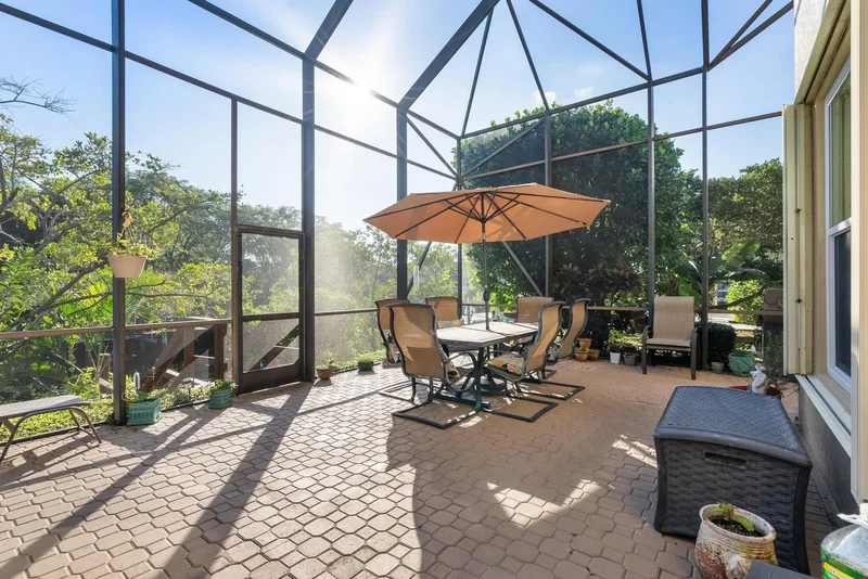 8918 SE Water Oak Pl, Jupiter, FL 33469, Tequesta, Florida, United States. - Photo 10