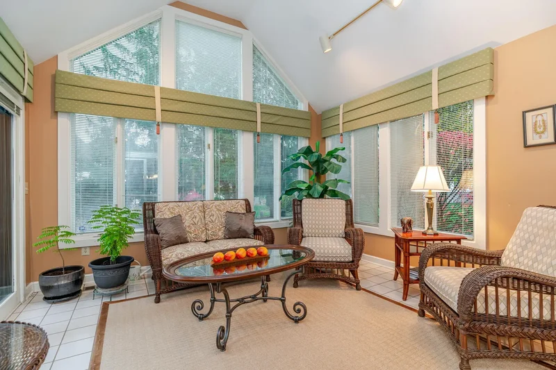 211 Crossing Creek N, Gahanna, OH 43230, Gahanna, Ohio, United States. - Photo 15