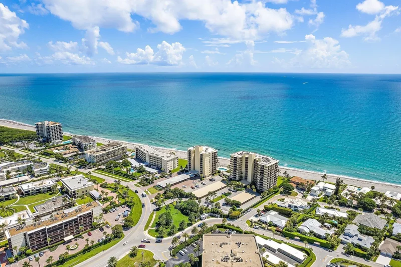 200 Beach Road 102, Tequesta, Florida, United States. - Photo 21