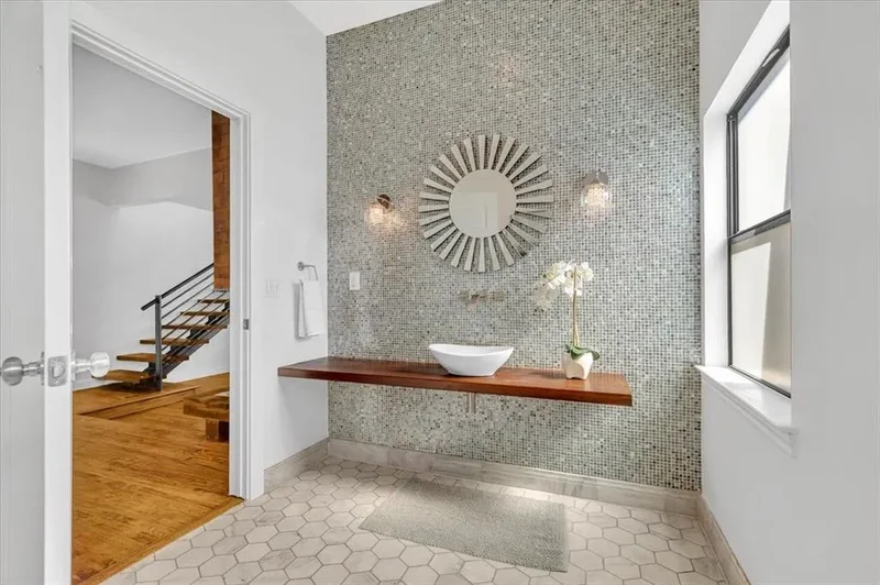 9918 Coldwater Circle, Dallas, Texas, United States. - Photo 15