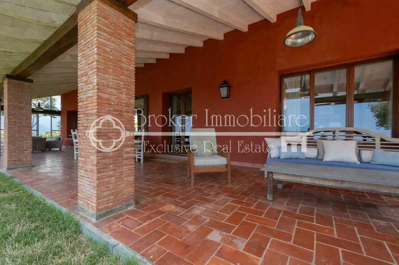 Via Santa Maria, 55045 Pietrasanta LU, Italy, Pietrasanta, Tuscany, Italy. - Photo 27