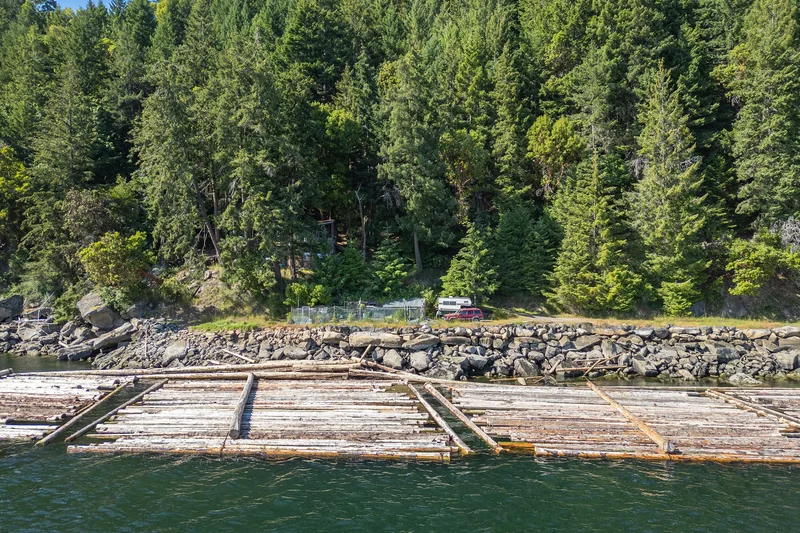 909 South Road, Gabriola Island, BC V0R 1X0, Gabriola, British Columbia, Canada. - Photo 25
