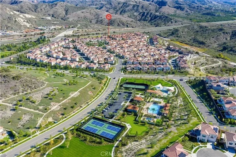 126 Sunnyside, Irvine, California, United States. - Photo 39