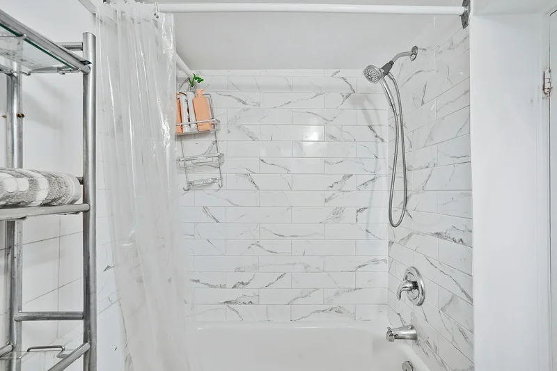 12 Belsize Dr, Toronto, ON M4S 1L4, Toronto, Ontario, Canada. - Photo 44