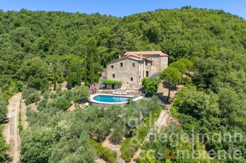 Umbria, Lisciano Niccone, Umbria, Italy. - Photo 31