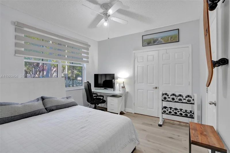 1629 Blue Jay Cir, Weston, Florida, United States. - Photo 22
