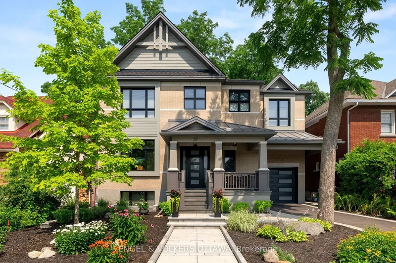 Custom Home in the Heart of Wellington Village