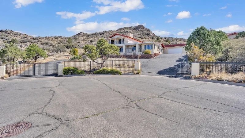 1512 LA TUNA Place SE, Albuquerque, NM 87123, Albuquerque, New Mexico, United States. - Photo 61