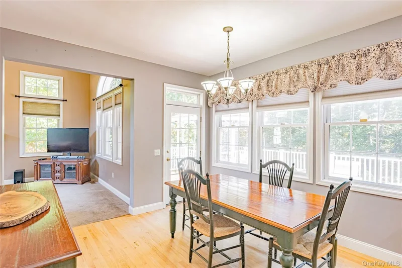 16 Avalon Court, Hopewell Junction, New York, United States. - Photo 17