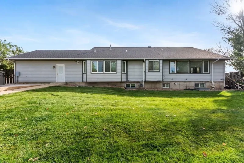 477 S Escalante Dr, Pueblo West, CO 81007, Pueblo West, Colorado, United States. - Photo 51