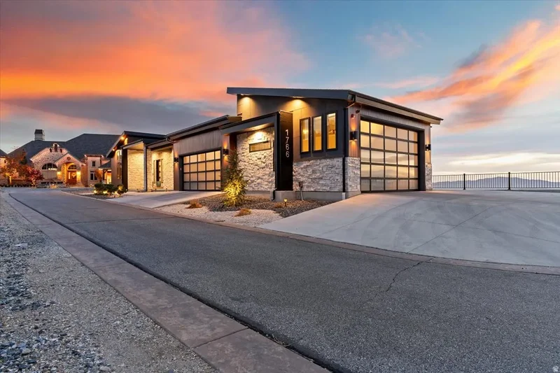 1766 VIEW CT, Kaysville, Utah, United States. - Photo 3