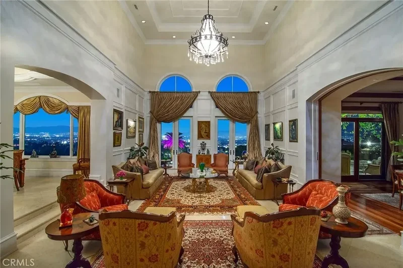 18933 La Montana Place, Los Angeles, California, United States. - Photo 16