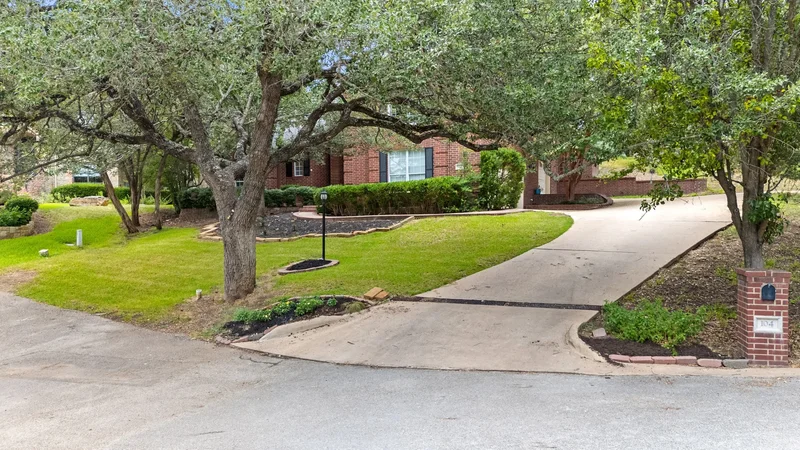 104 Fenway Court , Lakeway, TX 78734, The Hills, Texas, United States. - Photo 62