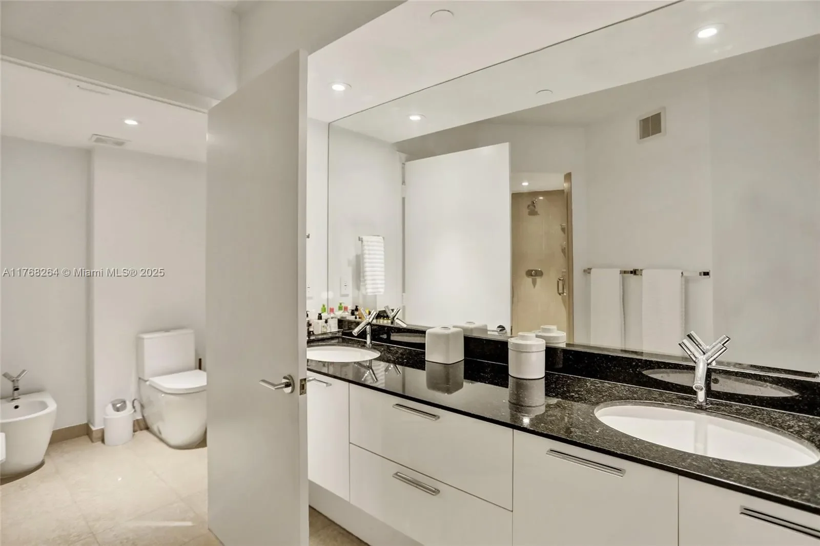 Gallery photo 11