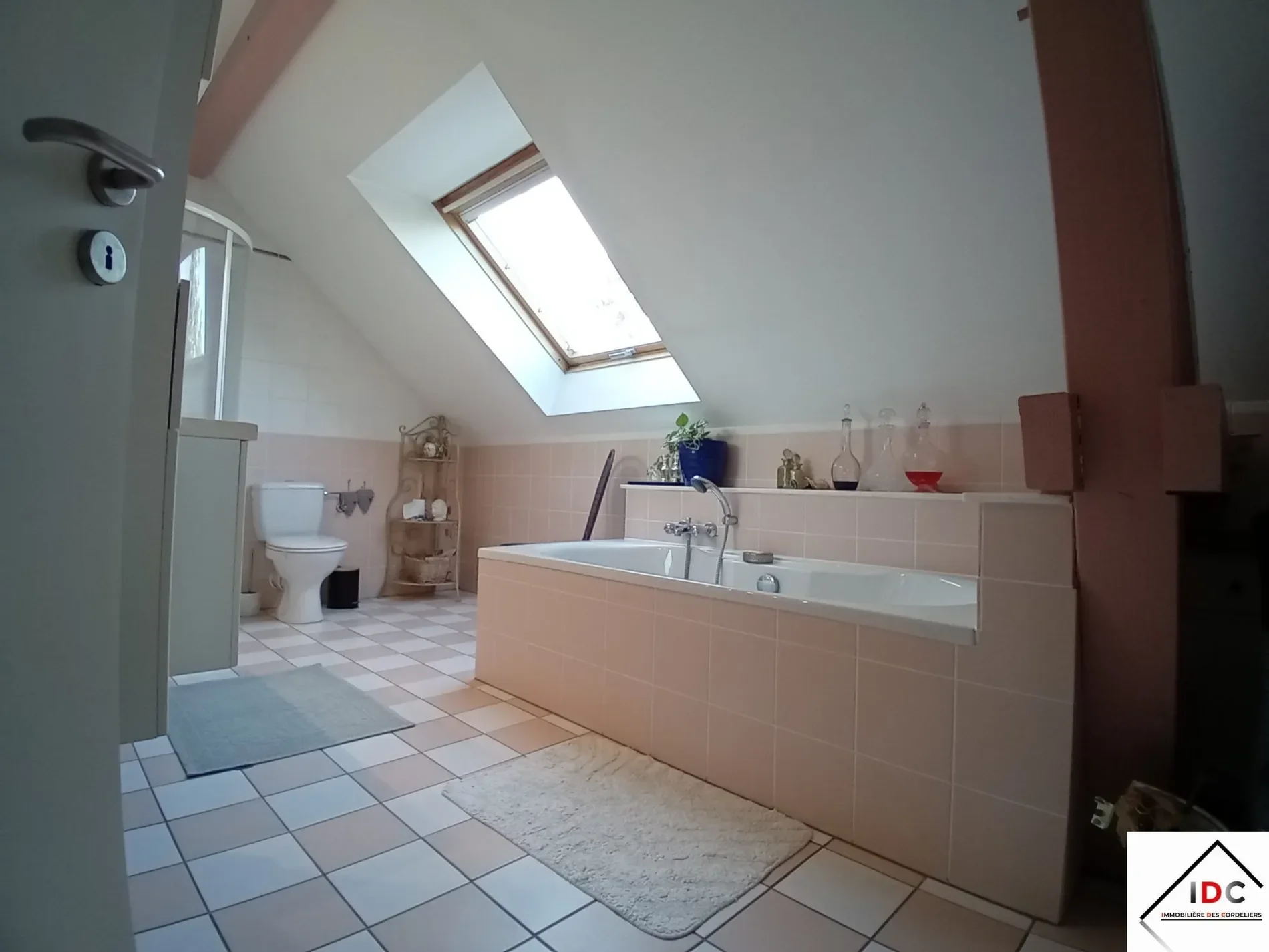 Gallery photo 6