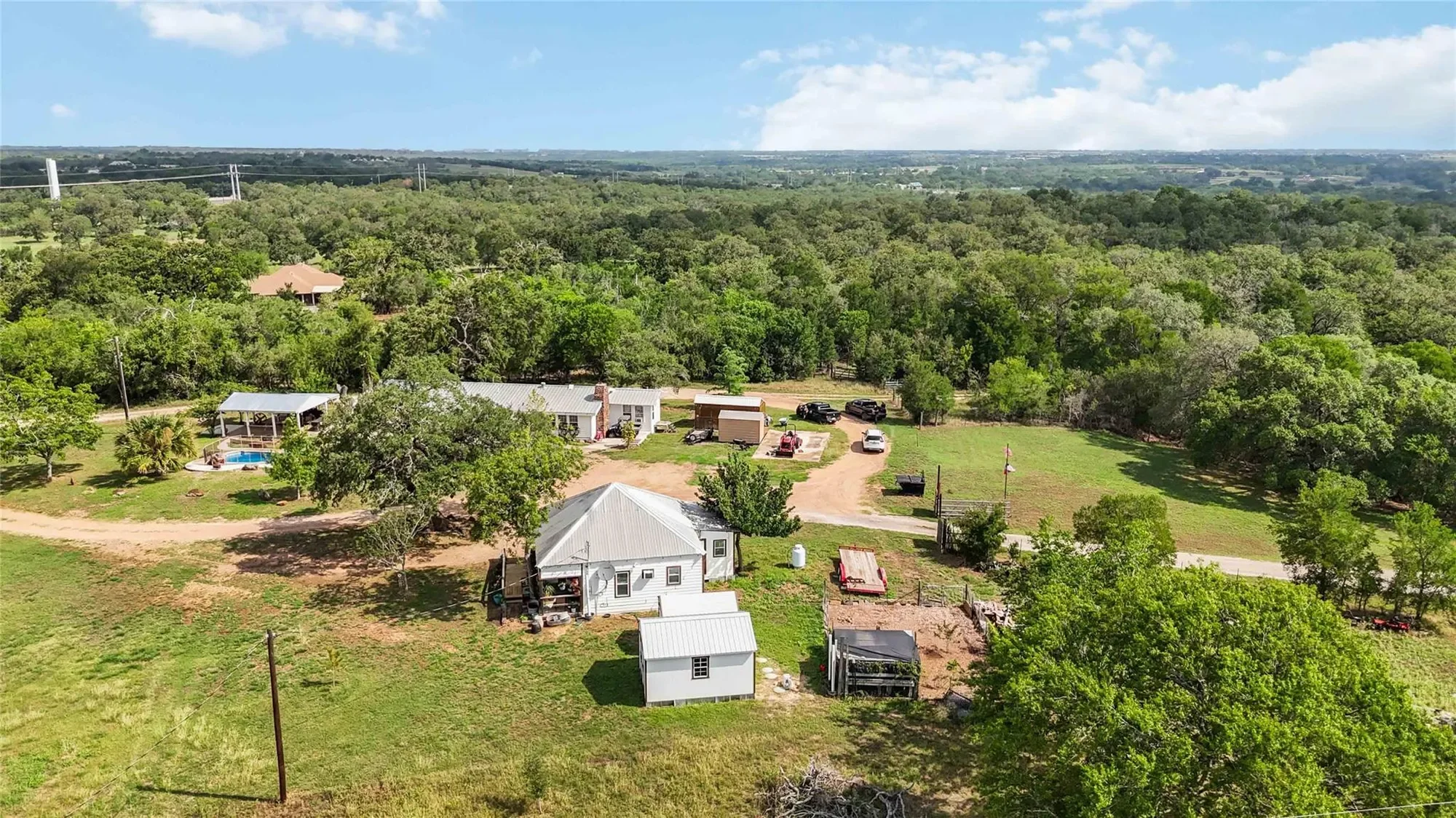 227 Henderson LN, Lockhart, Texas, United States. - Photo 33